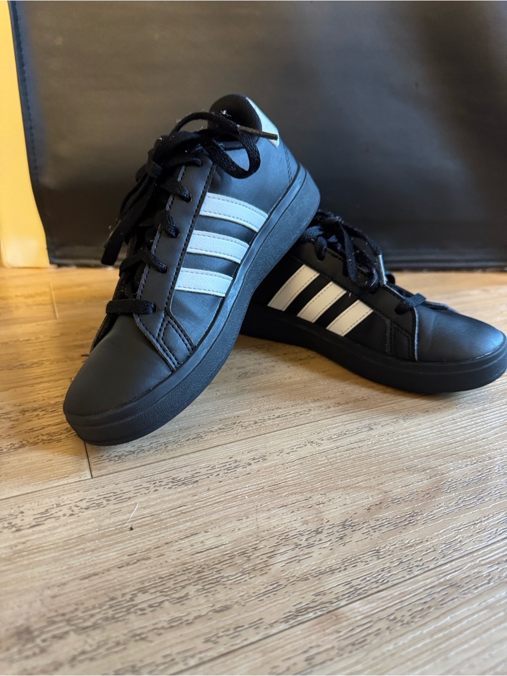 Kids Adidas Leather Sambas